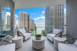300 Biscayne Blvd Way, Miami, FL 33131 - Photo 1