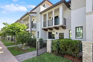 4527 NW 83rd Path, Doral, FL 33166 - Photo 1