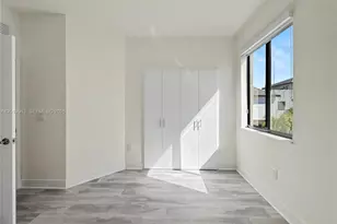 4527 NW 83rd Path, Doral, FL 33166 - Photo 27