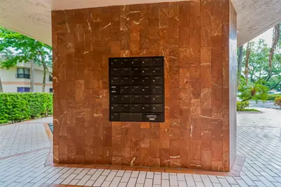 2768 S Carambola Cir S #401, Coconut Creek, FL 33066 - Photo 27