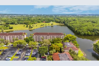 2768 S Carambola Cir S #401, Coconut Creek, FL 33066 - Photo 31