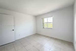 8200 SW 210th St, Cutler Bay, FL 33189 - Photo 9