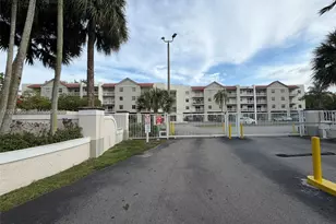 8200 SW 210th St, Cutler Bay, FL 33189 - Photo 23