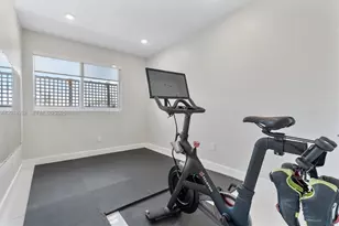 2920 SW 25th Ter, Miami, FL 33133 - Photo 17