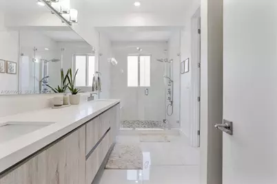 2920 SW 25th Ter #B, Miami, FL 33133 - Photo 3