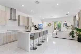 2920 SW 25th Ter, Miami, FL 33133 - Photo 9