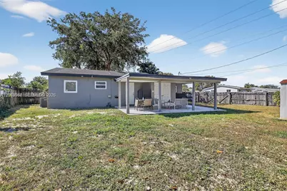 6791 Scott St, Hollywood, FL 33024 - Photo 7