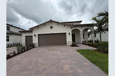 2384 SE 29th Dr #2384, Homestead, FL 33035 - Photo 1