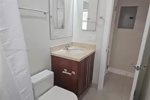 241 NE 1st Terrace, Dania Beach, FL 33004 - Photo 15