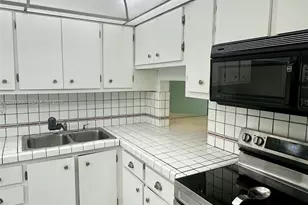 300 Galen Dr, Key Biscayne, FL 33149 - Photo 7