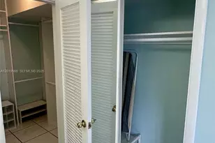 300 Galen Dr, Key Biscayne, FL 33149 - Photo 15