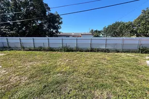 2860 NW 207th St, Miami Gardens, FL 33056 - Photo 21