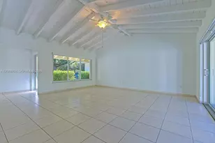 5400 Orduna Dr, Coral Gables, FL 33146 - Photo 5