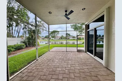 2525 Bay Pointe Ct, Weston, FL 33327 - Photo 23