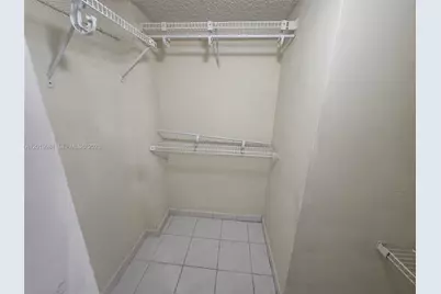 5500 W 21st Ct #306, Hialeah, FL 33016 - Photo 13