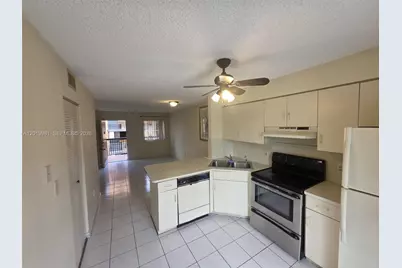 5500 W 21st Ct #306, Hialeah, FL 33016 - Photo 7