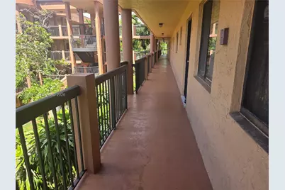 5500 W 21st Ct #306, Hialeah, FL 33016 - Photo 9