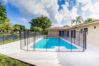 16641 Royal Poinciana Dr, Weston, FL 33326 - Photo 35
