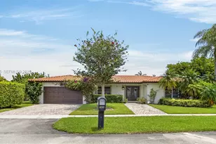 16641 Royal Poinciana Dr, Weston, FL 33326 - Photo 11