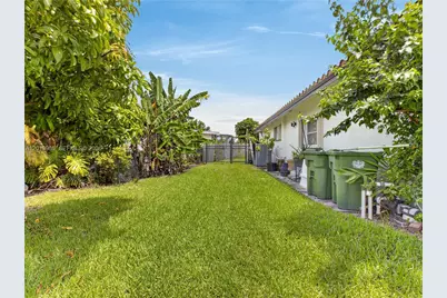 16641 Royal Poinciana Dr, Weston, FL 33326 - Photo 43