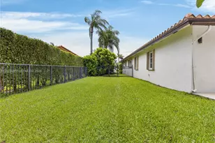 16641 Royal Poinciana Dr, Weston, FL 33326 - Photo 45