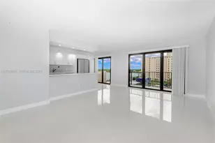 1201 S Ocean Dr, Hollywood, FL 33019 - Photo 9