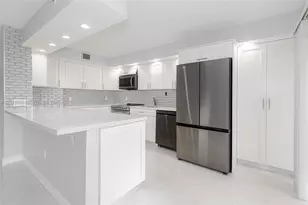 1201 S Ocean Dr, Hollywood, FL 33019 - Photo 13