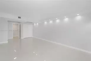 1201 S Ocean Dr, Hollywood, FL 33019 - Photo 17