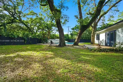 5840 SW 37th Ave, Dania Beach, FL 33312 - Photo 21