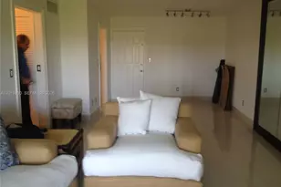 6855 Edgewater Dr, Coral Gables, FL 33133 - Photo 3