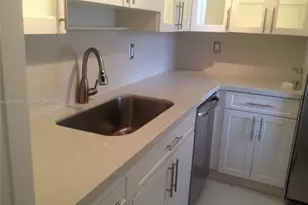 6855 Edgewater Dr, Coral Gables, FL 33133 - Photo 9