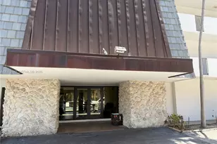 6855 Edgewater Dr, Coral Gables, FL 33133 - Photo 29