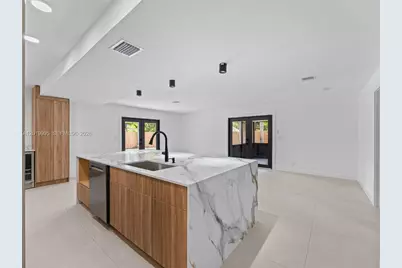 949 Lighthouse Dr, North Palm Beach, FL 33408 - Photo 13