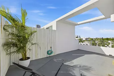 421 Meridian Ave #16, Miami Beach, FL 33139 - Photo 23