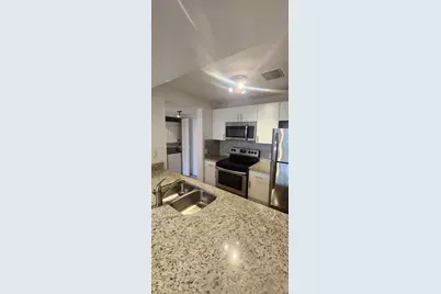 8100 Geneva Ct #233, Doral, FL 33166 - Photo 3