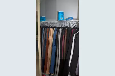 9111C SW 20th St, Davie, FL 33324 - Photo 25