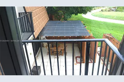 9111C SW 20th St, Davie, FL 33324 - Photo 35