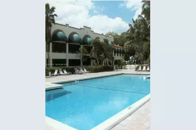 9111C SW 20th St, Davie, FL 33324 - Photo 53