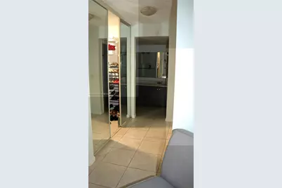 9111C SW 20th St, Davie, FL 33324 - Photo 19