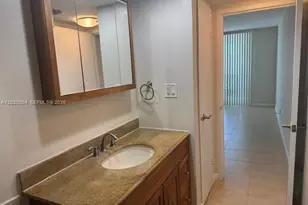5401 Collins Ave, Miami Beach, FL 33140 - Photo 33