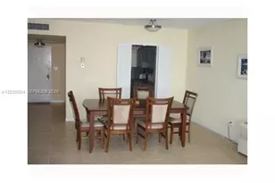 5401 Collins Ave, Miami Beach, FL 33140 - Photo 19