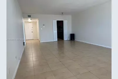 5401 Collins Ave #1213, Miami Beach, FL 33140 - Photo 25