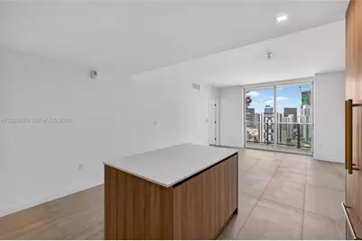 77 5th Street #4202, Miami, FL 33131 - Photo 11