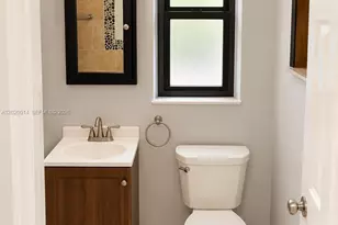 535 NE 129th St, North Miami, FL 33161 - Photo 21