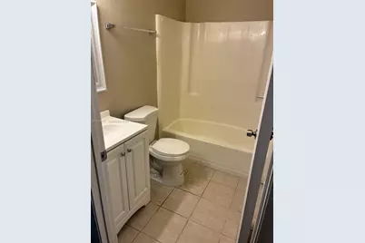 617 Ixoria Ave #18, Fort Pierce, FL 34982 - Photo 13