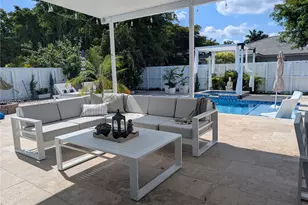 2882 NE 4th St, Homestead, FL 33033 - Photo 31
