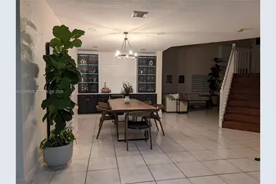 2882 NE 4th St, Homestead, FL 33033 - Photo 13