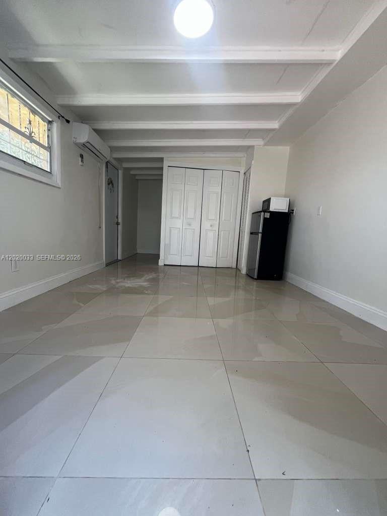 1629 NE 177th St #2 - 1629 NE 177th St #2, Miami, FL 33162 Luxury Property | Jose Angel Pina