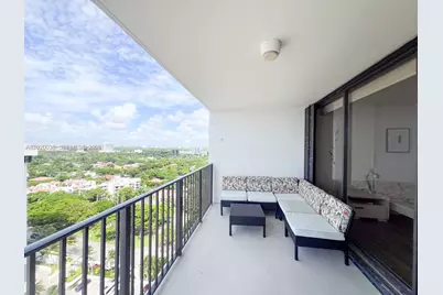 1901 Brickell Ave #B2004, Miami, FL 33129 - Photo 13