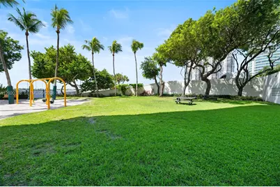 1901 Brickell Ave #B2004, Miami, FL 33129 - Photo 33
